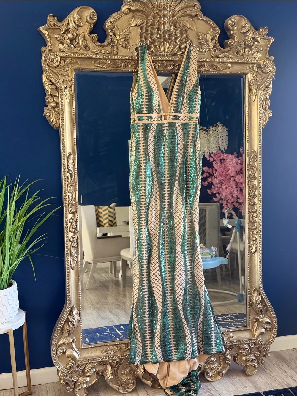 Green Patterned V-Neck Maxi Dress